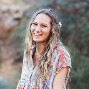 Meet your Posher, Talia